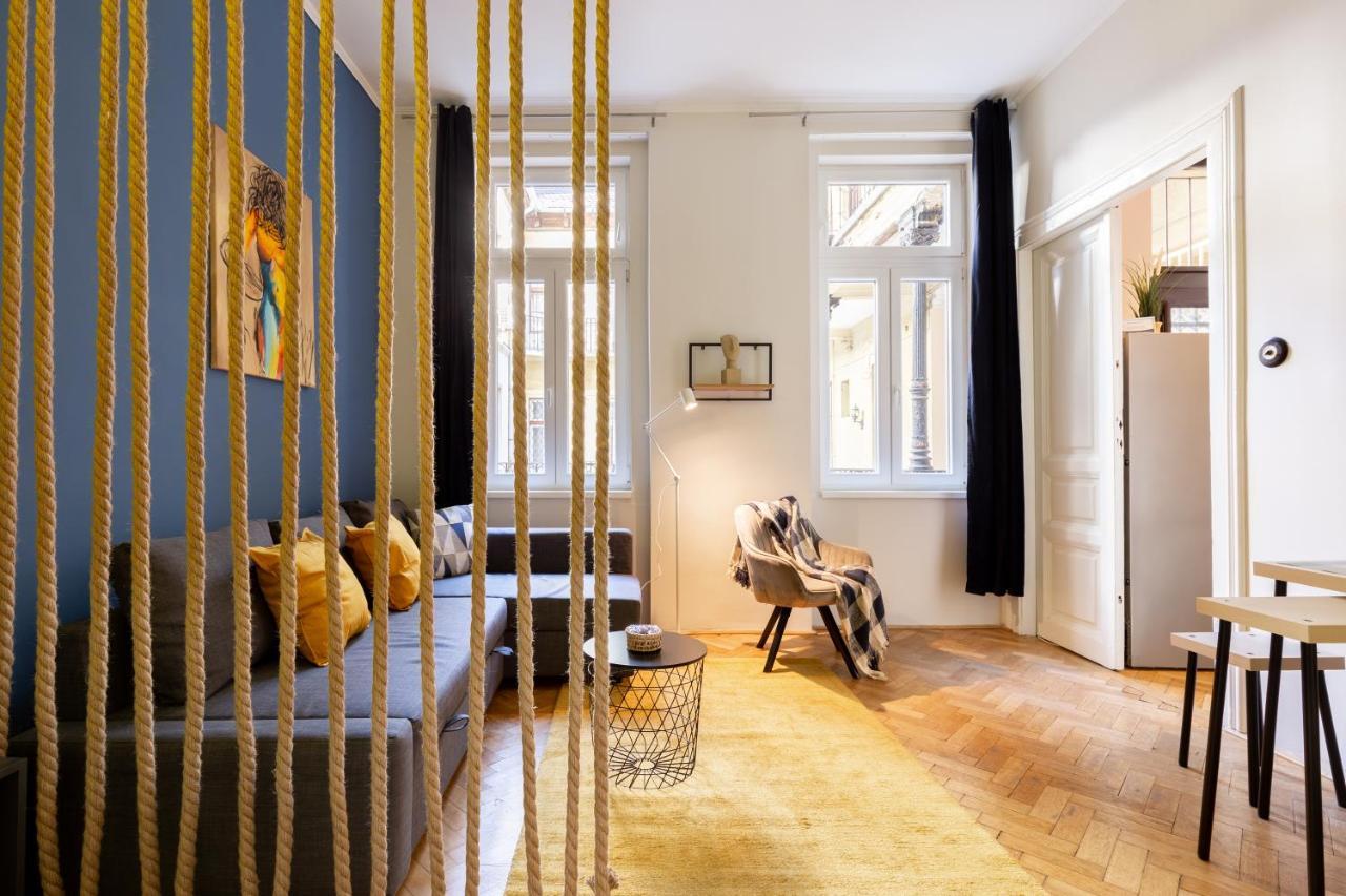 Bien Apartment